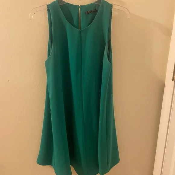 Zara | Dresses | Kelly Green Dress | Poshmark